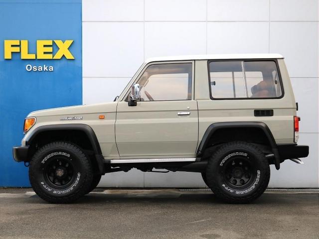 ランドクルーザープラド ＳＸワイド　下取直販車　Ｎｏｘ．ＰＭ適合　デザートカーキ×ホワイト全塗装済　ワイドボディ　茶内装　新品２インチリフトアップコイル　新品ダッシュボード張替　新品ＮＡＲＤＩメッキステアリング　タイミングベルト交換済（7枚目）