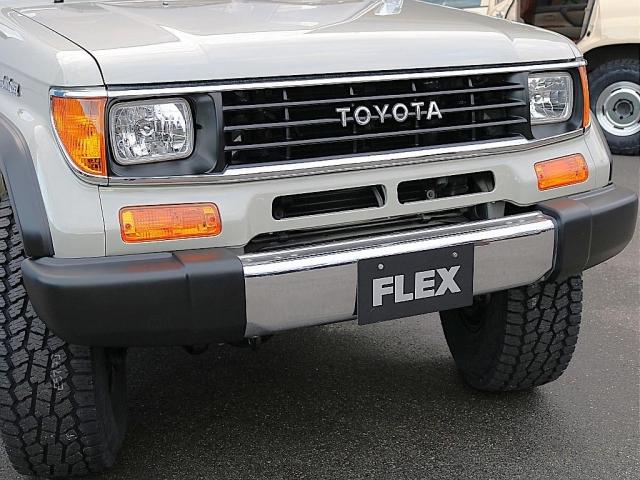 ランドクルーザープラド ＳＸワイド　下取直販車　Ｎｏｘ．ＰＭ適合　デザートカーキ×ホワイト全塗装済　ワイドボディ　茶内装　新品２インチリフトアップコイル　新品ダッシュボード張替　新品ＮＡＲＤＩメッキステアリング　タイミングベルト交換済（13枚目）