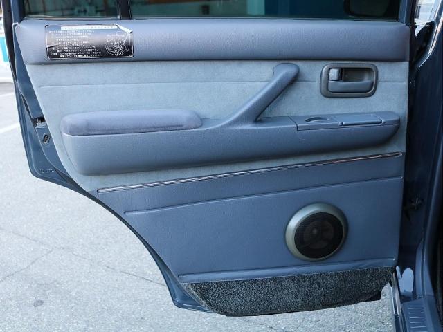 ランドクルーザー８０ ＶＸリミテッド　ライノグレー全塗装済　　６０フェイス　ナローボディー換装　ＮＡＲＤＩメッキステアリング　ＮＡＲＤＩメッキステアリング　ＥＴＣ　ジオランダーＸ－ＡＴタイヤ　ＸＥＬＦメッキＡＷ　前後ドライブレコーダー（16枚目）
