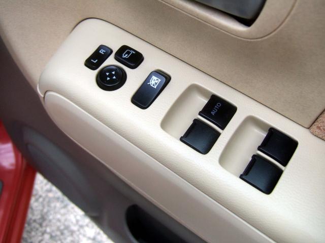 モコ E 禁煙1オーナー車 22系最終型 無事故 実走行 タイベルチェーン ベンチシート フルフラット テレビ ナビ CD DVD再生機能 スマートキー ETC ブレーキアシスト ABS バッテリー新品交換渡し(31枚目)