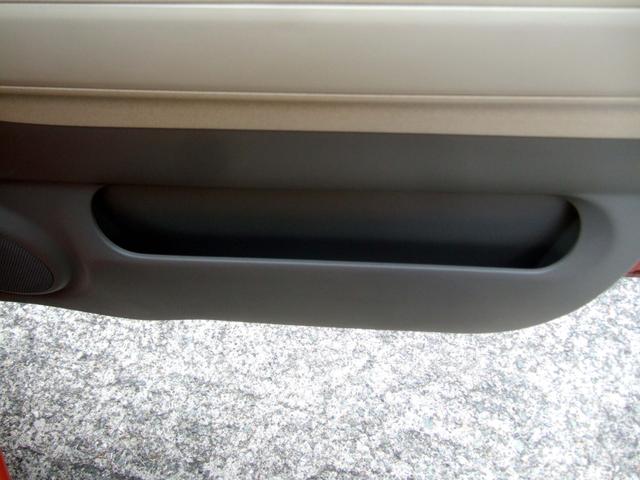 モコ E 禁煙1オーナー車 22系最終型 無事故 実走行 タイベルチェーン ベンチシート フルフラット テレビ ナビ CD DVD再生機能 スマートキー ETC ブレーキアシスト ABS バッテリー新品交換渡し(39枚目)