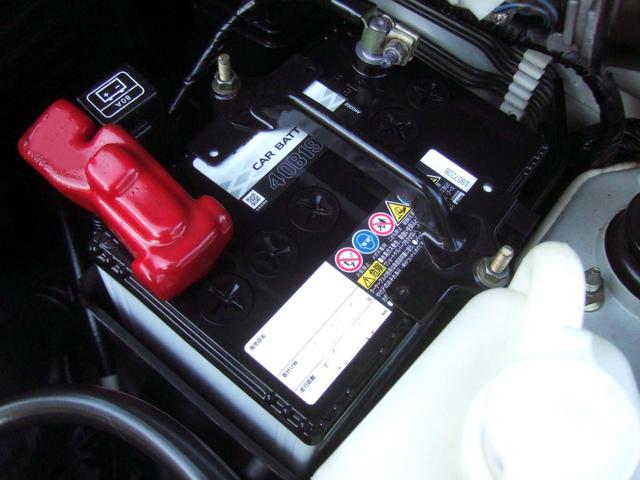 モコ E 禁煙1オーナー車 22系最終型 無事故 実走行 タイベルチェーン ベンチシート フルフラット テレビ ナビ CD DVD再生機能 スマートキー ETC ブレーキアシスト ABS バッテリー新品交換渡し(77枚目)