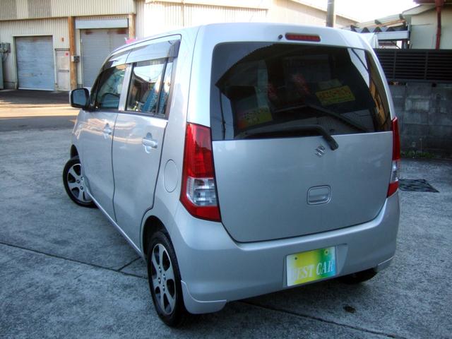 ワゴンＲ ＦＸ　昇降シート（助手席：パワーシート）　禁煙１オーナー　無事故実走行　フルフラット　テレビ　最新ナビ　ＵＳＢ　ＡＵＸ（ブルートゥース対応）　ＥＴＣ　ＵＶカットガラス　衝突安全ボディ　ＡＢＳ　バッテリー新品（3枚目）