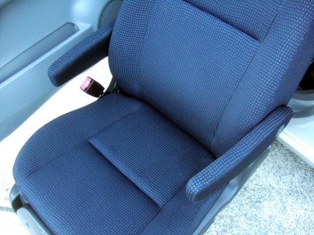 ワゴンＲ ＦＸ　昇降シート（助手席：パワーシート）　禁煙１オーナー　無事故実走行　フルフラット　テレビ　最新ナビ　ＵＳＢ　ＡＵＸ（ブルートゥース対応）　ＥＴＣ　ＵＶカットガラス　衝突安全ボディ　ＡＢＳ　バッテリー新品（23枚目）