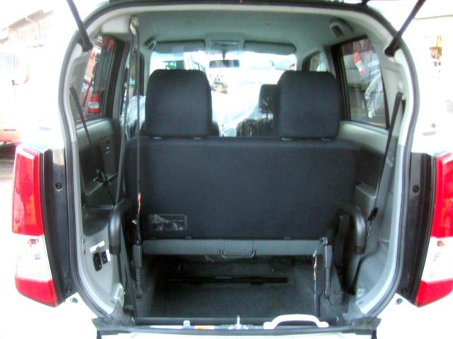 AZワゴン XG スロープ式車いす移動車(後席付) 電動ウィンチ タイミングベルトチェーン テレビ 最新ナビ セキュリティ UVカットプライバシーガラス ブレーキアシスト ABS 衝突安全ボディ バッテリー新品交換渡し(7枚目)