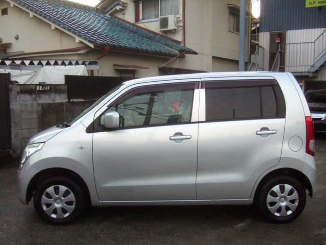 AZワゴン XG スロープ式車いす移動車(後席付) 電動ウィンチ タイミングベルトチェーン テレビ 最新ナビ セキュリティ UVカットプライバシーガラス ブレーキアシスト ABS 衝突安全ボディ バッテリー新品交換渡し(21枚目)