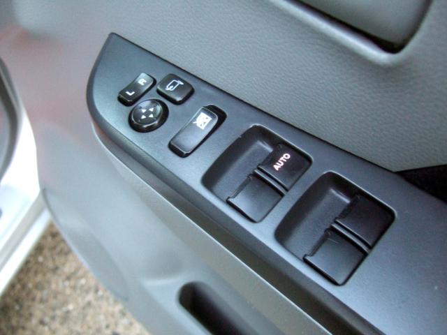 AZワゴン XG スロープ式車いす移動車(後席付) 電動ウィンチ タイミングベルトチェーン テレビ 最新ナビ セキュリティ UVカットプライバシーガラス ブレーキアシスト ABS 衝突安全ボディ バッテリー新品交換渡し(24枚目)