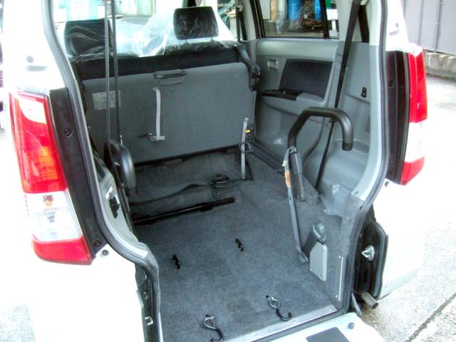 AZワゴン XG スロープ式車いす移動車(後席付) 電動ウィンチ タイミングベルトチェーン テレビ 最新ナビ セキュリティ UVカットプライバシーガラス ブレーキアシスト ABS 衝突安全ボディ バッテリー新品交換渡し(36枚目)