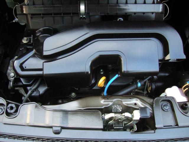 ムーヴ カスタム　Ｘリミテッド　禁煙１オーナー車　メーカーオプションカラー　　無事故　実走行　タイベルチェーン　ベンチシート　フルフラット　テレビ　最新ナビ　キセノン　エアロ　スマートキー　ＥＴＣ　ブレーキアシスト　バッテリー新品（15枚目）