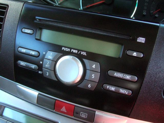 ムーヴ カスタム　Ｘリミテッド　禁煙１オーナー車　メーカーオプションカラー　　無事故　実走行　タイベルチェーン　ベンチシート　フルフラット　テレビ　最新ナビ　キセノン　エアロ　スマートキー　ＥＴＣ　ブレーキアシスト　バッテリー新品（25枚目）