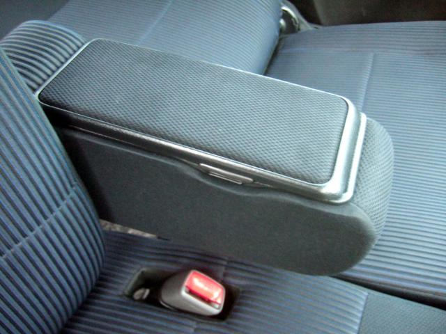 ムーヴ カスタム　Ｘリミテッド　禁煙１オーナー車　メーカーオプションカラー　　無事故　実走行　タイベルチェーン　ベンチシート　フルフラット　テレビ　最新ナビ　キセノン　エアロ　スマートキー　ＥＴＣ　ブレーキアシスト　バッテリー新品（30枚目）