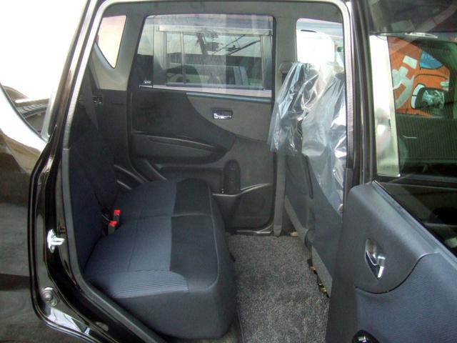 ムーヴ カスタム　Ｘリミテッド　禁煙１オーナー車　メーカーオプションカラー　　無事故　実走行　タイベルチェーン　ベンチシート　フルフラット　テレビ　最新ナビ　キセノン　エアロ　スマートキー　ＥＴＣ　ブレーキアシスト　バッテリー新品（42枚目）