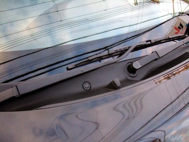 ムーヴ カスタム　Ｘリミテッド　禁煙１オーナー車　メーカーオプションカラー　　無事故　実走行　タイベルチェーン　ベンチシート　フルフラット　テレビ　最新ナビ　キセノン　エアロ　スマートキー　ＥＴＣ　ブレーキアシスト　バッテリー新品（54枚目）