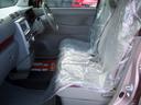ベンチシートでフロントも広々♪　※車内コロナ対策除菌済み☆※