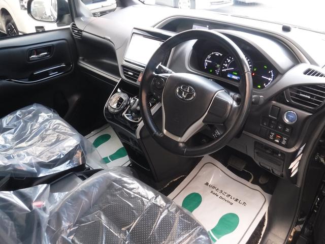 ヴォクシー ハイブリッドZS 煌III /純正ナビ/両側パワースライドドア/オートハイビーム/クリアランスソナ-/クルーズコントロール/ETC2.0/ドライブレコ-ダ-前後/バックカメラ/シートヒ-タ-/Wエアコン/(18枚目)