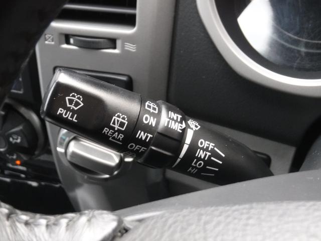 ハイラックスサーフ SSR-G /電格ミラー/ABS/オートライト/レベライザー/フロントフォグランプ/ETC/バックカメラ/ドライブレコーダー/USBポート/オートエアコン/AC100V/(25枚目)