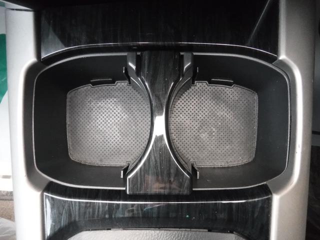 ハイラックスサーフ SSR-G /電格ミラー/ABS/オートライト/レベライザー/フロントフォグランプ/ETC/バックカメラ/ドライブレコーダー/USBポート/オートエアコン/AC100V/(37枚目)