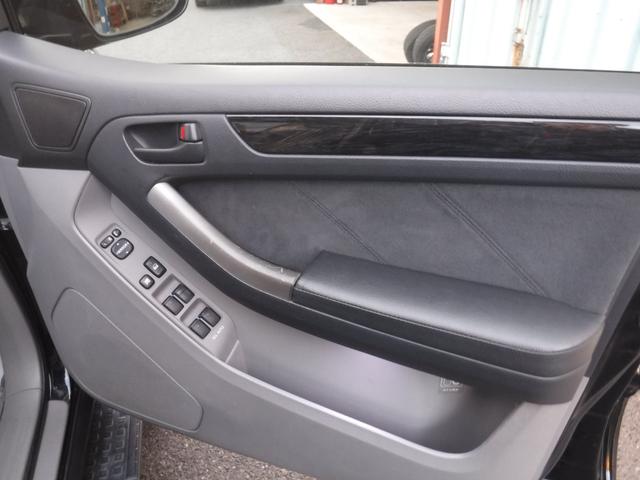 ハイラックスサーフ SSR-G /電格ミラー/ABS/オートライト/レベライザー/フロントフォグランプ/ETC/バックカメラ/ドライブレコーダー/USBポート/オートエアコン/AC100V/(48枚目)