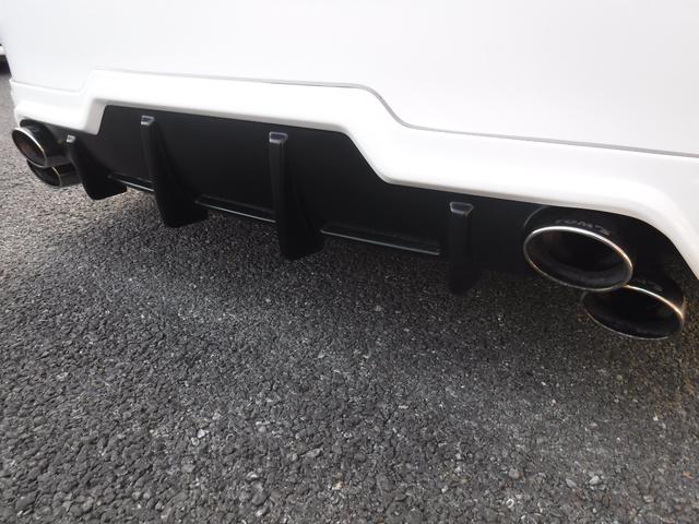 ＩＳ ３００ｈ　ＦスポーツＸライン　／ハイブリット／バックカメラ／ＥＴＣ／トムスマフラー／クルーズコントロール／シートヒーター／シートエアコン／シートメモリー／ルーフラッピング／ローダウン／パワーシート／（8枚目）