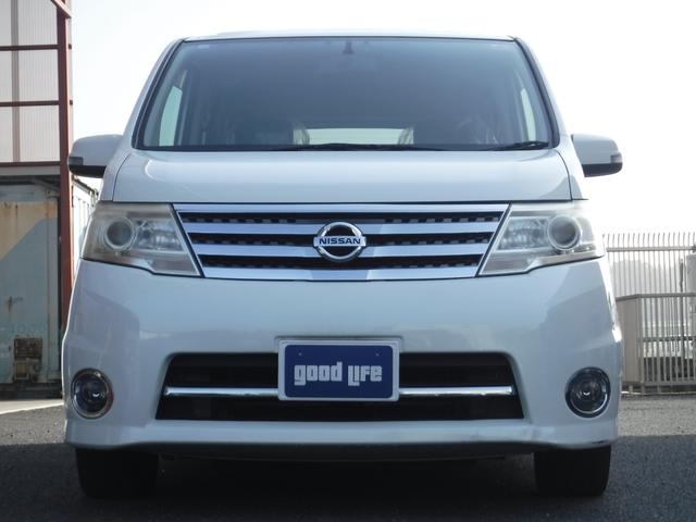 セレナ ハイウェイスター　Ｖセレクション　／カロッツェリアナビ／禁煙車／アルパイン後席モニタ－／両側パワースライドドア／ダブルエアコン／バックカメラ／ＥＴＣ／ドライブレコ－ダ－オートライト／オートエアコン（3枚目）