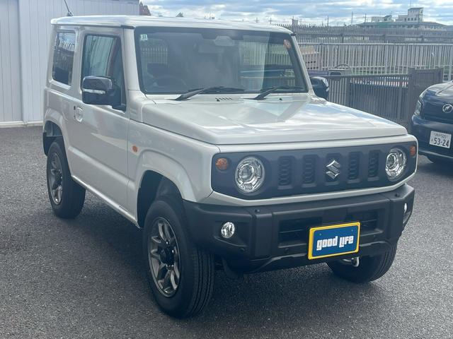ジムニー XC /届け出済み未使用車/パートタイム4WD/衝突被害軽減ブレーキ/アダブティブクル-ズコントロ-ル/LEDヘッドライト/コーナ-センサ-/フルフラットシ-ト/シートヒ-タ-/アイドリングストップ(4枚目)