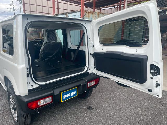 ジムニー XC /届け出済み未使用車/パートタイム4WD/衝突被害軽減ブレーキ/アダブティブクル-ズコントロ-ル/LEDヘッドライト/コーナ-センサ-/フルフラットシ-ト/シートヒ-タ-/アイドリングストップ(24枚目)