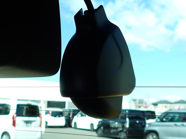 Ｎ－ＯＮＥ プレミアム　純正ナビ　フルセグ　Ｒカメラ　ＥＴＣ（28枚目）