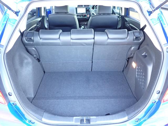 フィットハイブリッド Ｌホンダセンシング　純正ナビ　フルセグ　Ｒカメラ　ＥＴＣ（18枚目）