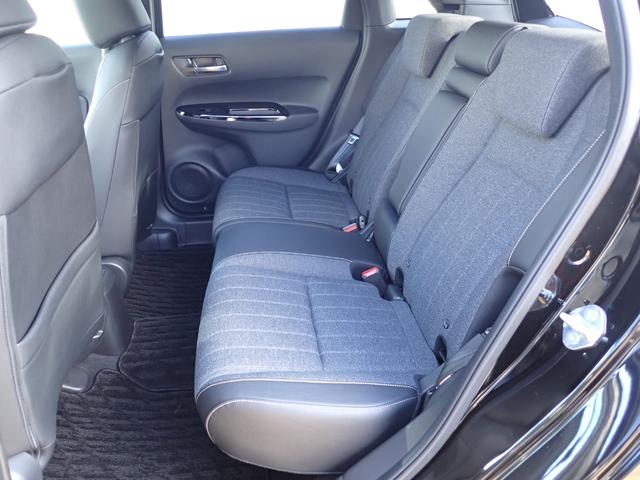 フィット ｅ：ＨＥＶホーム　純正ナビ　フルセグ　Ｒカメラ　ＥＴＣ　ＬＥＤ　前後ドラレコ（15枚目）