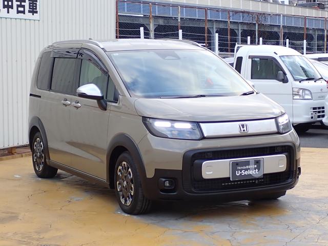 ���y�k�d�c�w�b�h���C�g�z����������Ă��܂��B��薾�邭�I�ȓd�́I�ŁA��ԑ��s����J�̓��ɖ��邭���S�ɑO�����Ƃ炷���Ƃ��o���܂��B�Ό��Ԃ���������₷���̂ő���ɐڋ߂�m�点�邱�Ƃ��o���܂��B