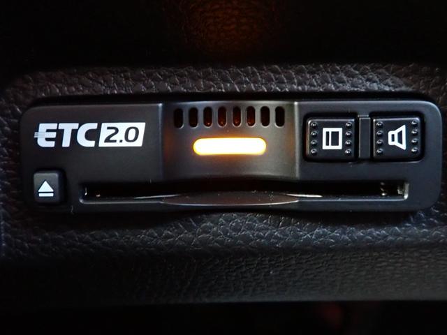 ヴェゼル ｅ：ＨＥＶＺ　純正ナビ　フルセグ　Ｒカメラ　ＥＴＣ　ＡＷ　ＬＥＤ　ドラレコ（5枚目）