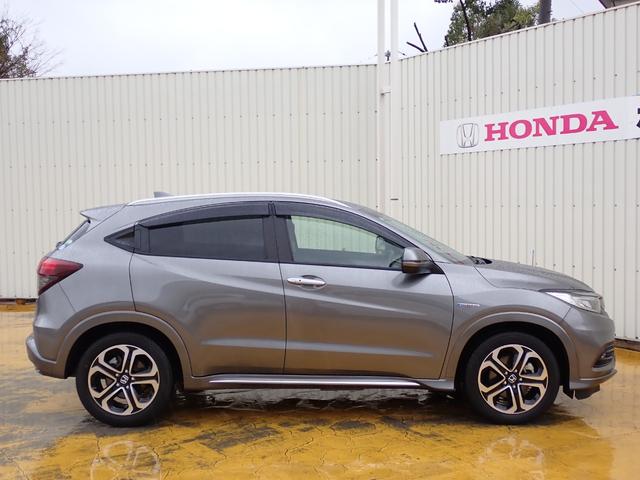 ヴェゼル ハイブリッドＺ・ホンダセンシング　純正ナビ　フルセグ　Ｒカメラ　ＥＴＣ（9枚目）