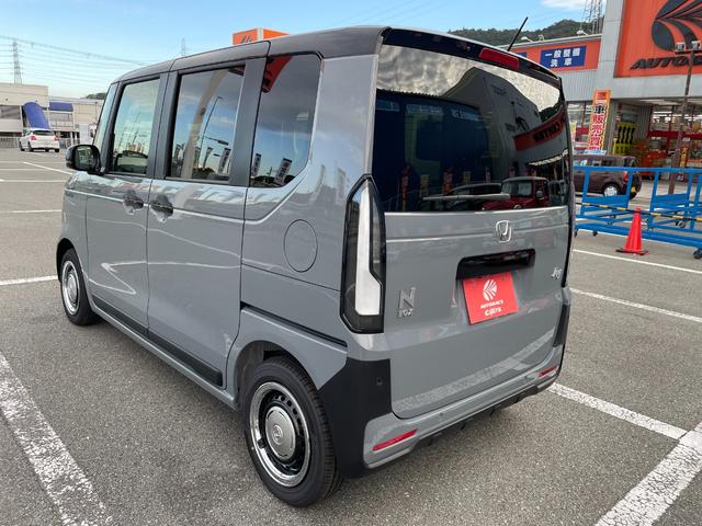 Ｎ－ＢＯＸジョイ ターボ　届出済未使用車　アクティブフェイスパッケージ　衝突被害軽減ブレーキ　両側パワースライドドア　ＬＥＤヘッドライト　ＬＥＤフォグ　電動パーキングブレーキ　電動格納ドアミラー　１４インチＪＯＹ専用ホイール（9枚目）