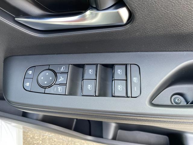 セレナ ｅ－パワー　ハイウェイスターＶ　新車　ホットプラスパッケージ　アラウンドビューモニター　１２．３インチカラーディスプレイオーディオ　前後ドライブレコーダー　ＥＴＣ２．０　インテリジェントルームミラー　ＬＥＤヘッドライト（55枚目）