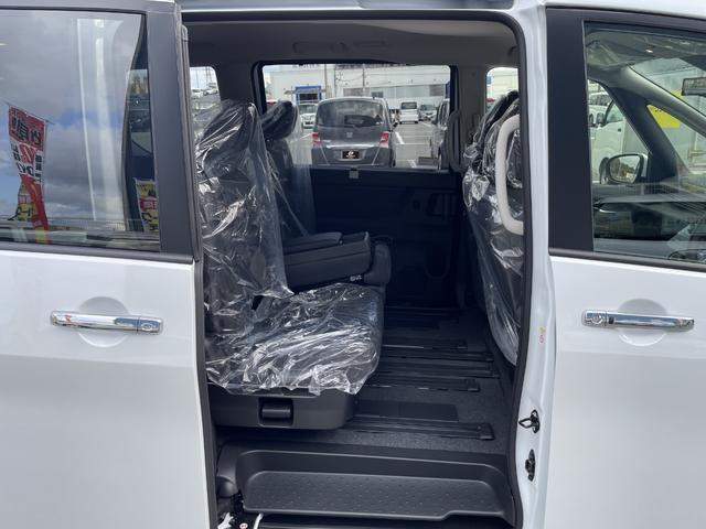 セレナ ｅ－パワー　ハイウェイスターＶ　新車　ホットプラスパッケージ　アラウンドビューモニター　１２．３インチカラーディスプレイオーディオ　前後ドライブレコーダー　ＥＴＣ２．０　インテリジェントルームミラー　ＬＥＤヘッドライト（60枚目）