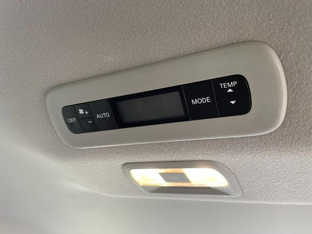 セレナ ｅ－パワー　ハイウェイスターＶ　新車　ホットプラスパッケージ　アラウンドビューモニター　１２．３インチカラーディスプレイオーディオ　前後ドライブレコーダー　ＥＴＣ２．０　インテリジェントルームミラー　ＬＥＤヘッドライト（71枚目）