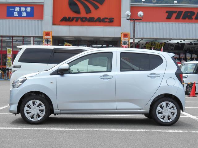 ミライース Ｘ　ＳＡＩＩＩ　届出済未使用車　スマートアシスト　ＬＥＤヘッド　Ｂカメラ　リアスモークガラス　電動格納ドアミラー　フロントスーパーＵＶカットガラス　コーナーセンサー　デジタルメーター　ナビ装着用アップグレードＰＫＧ（10枚目）