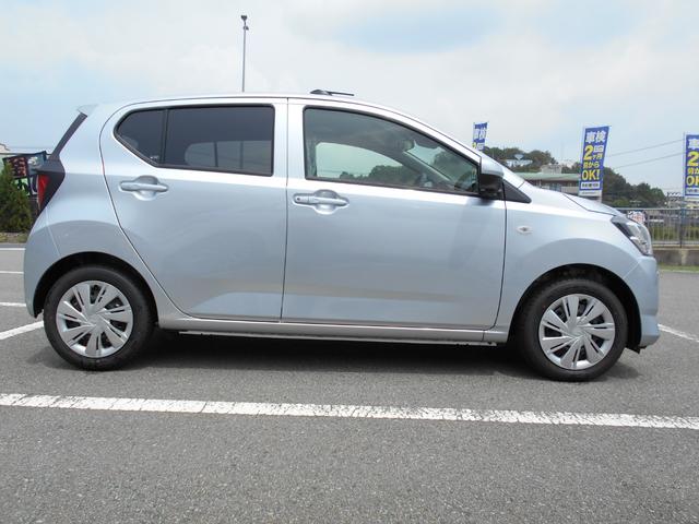 ミライース Ｘ　ＳＡＩＩＩ　届出済未使用車　スマートアシスト　ＬＥＤヘッド　Ｂカメラ　リアスモークガラス　電動格納ドアミラー　フロントスーパーＵＶカットガラス　コーナーセンサー　デジタルメーター　ナビ装着用アップグレードＰＫＧ（15枚目）