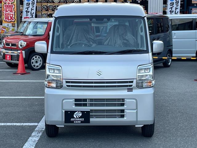 エブリイ ＰＣ　届出済未使用車　スズキセーフティサポート　ＬＥＤヘッド　キーレス　パワーウィンドウ（フロント）　ＵＳＢ電源ソケット　オートライト　電動格納ドアミラー　オーバーヘッドシェルフ　運転席シートヒーター（2枚目）