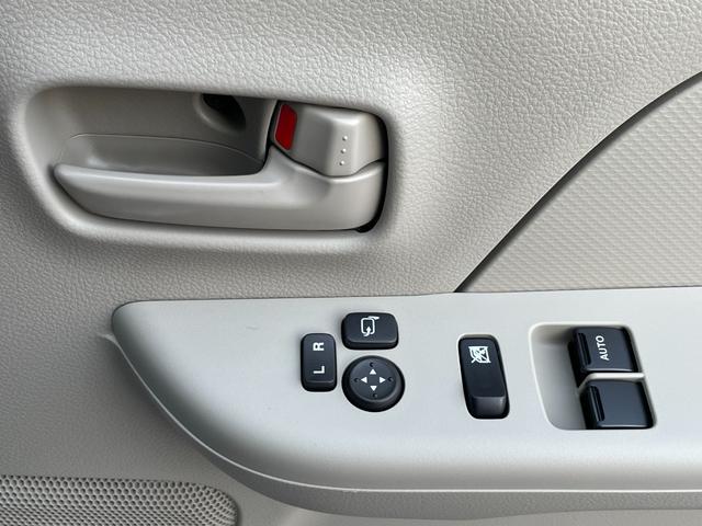 エブリイ ＰＣ　届出済未使用車　スズキセーフティサポート　ＬＥＤヘッド　キーレス　パワーウィンドウ（フロント）　ＵＳＢ電源ソケット　オートライト　電動格納ドアミラー　オーバーヘッドシェルフ　運転席シートヒーター（33枚目）