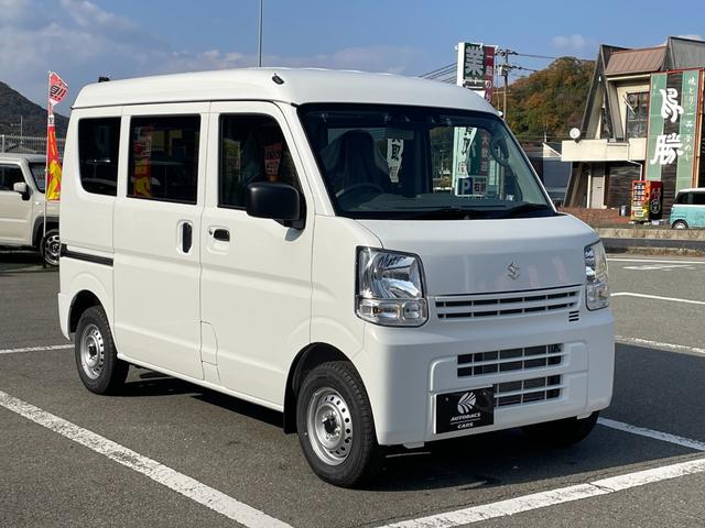 エブリイ ＰＡリミテッド　届出済未使用車　スズキセーフティサポート　キーレス　ＡＭ／ＦＭラジオスピーカー内蔵　エアコン　パワステ　パワーウィンドウ（フロント）　ＵＳＢ電源ソケット　ＬＥＤルームランプ　オーバーヘッドシェルフ（16枚目）