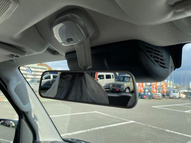 エブリイ ＰＡリミテッド　届出済未使用車　スズキセーフティサポート　キーレス　ＡＭ／ＦＭラジオスピーカー内蔵　エアコン　パワステ　パワーウィンドウ（フロント）　ＵＳＢ電源ソケット　ＬＥＤルームランプ　オーバーヘッドシェルフ（34枚目）