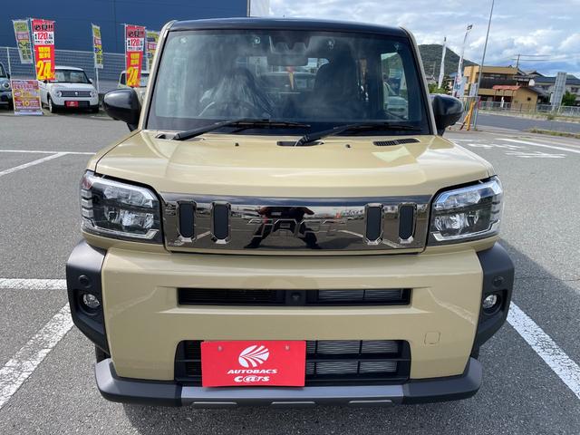 タフト Ｇ　ダーククロムベンチャー　届出済未使用車　パノラマモニター対応カメラ　衝突被害軽減ブレーキ　スカイフィールトップ　ＬＥＤヘッドライト＆フォグ　電動パーキングブレーキ　オートライト　１５インチアルミホイル　電動格納ドアミラー（2枚目）