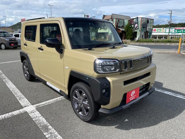 タフト Ｇ　ダーククロムベンチャー　届出済未使用車　パノラマモニター対応カメラ　衝突被害軽減ブレーキ　スカイフィールトップ　ＬＥＤヘッドライト＆フォグ　電動パーキングブレーキ　オートライト　１５インチアルミホイル　電動格納ドアミラー（16枚目）