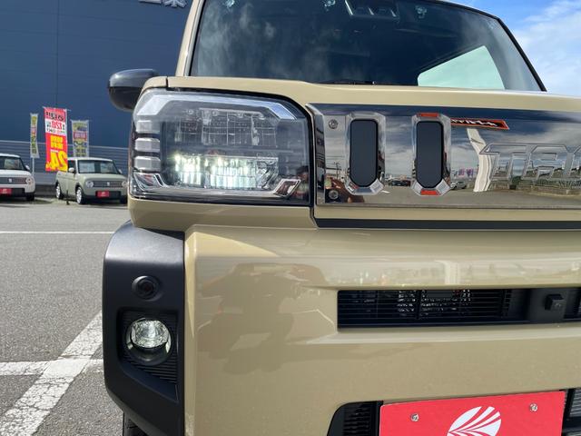 タフト Ｇ　ダーククロムベンチャー　届出済未使用車　パノラマモニター対応カメラ　衝突被害軽減ブレーキ　スカイフィールトップ　ＬＥＤヘッドライト＆フォグ　電動パーキングブレーキ　オートライト　１５インチアルミホイル　電動格納ドアミラー（22枚目）