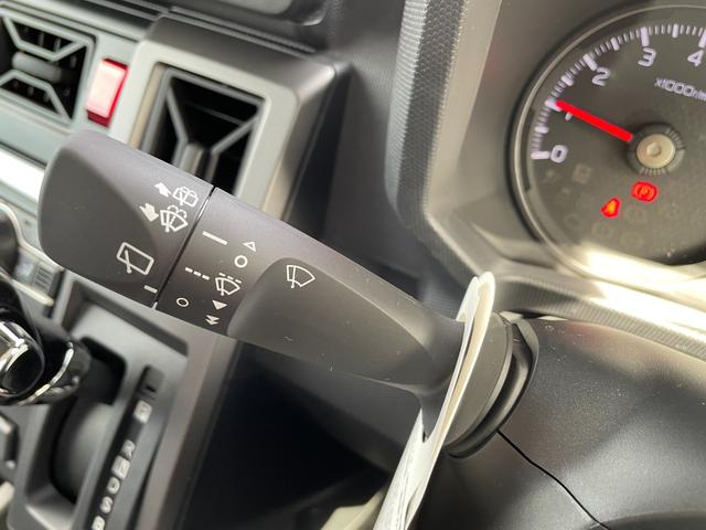 タフト Ｇ　ダーククロムベンチャー　届出済未使用車　パノラマモニター対応カメラ　衝突被害軽減ブレーキ　スカイフィールトップ　ＬＥＤヘッドライト＆フォグ　電動パーキングブレーキ　オートライト　１５インチアルミホイル　電動格納ドアミラー（39枚目）