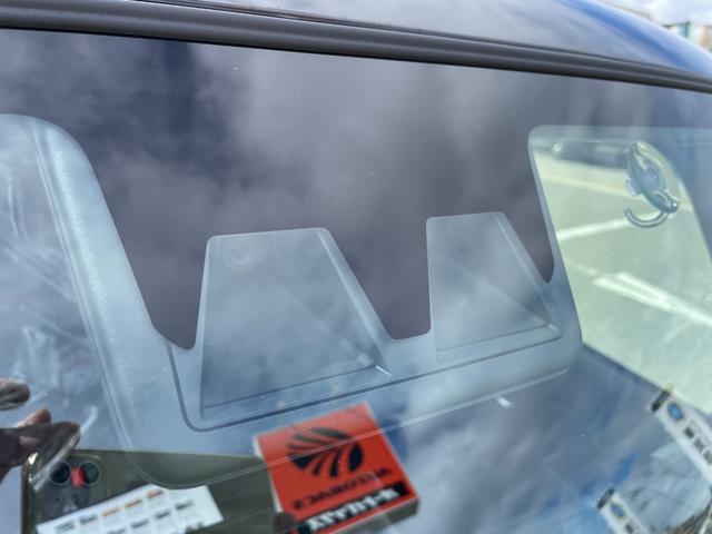 タフト Ｇ　ダーククロムベンチャー　届出済未使用車　パノラマモニター対応カメラ　衝突被害軽減ブレーキ　スカイフィールトップ　ＬＥＤヘッドライト＆フォグ　電動パーキングブレーキ　オートライト　１５インチアルミホイル　電動格納ドアミラー（49枚目）