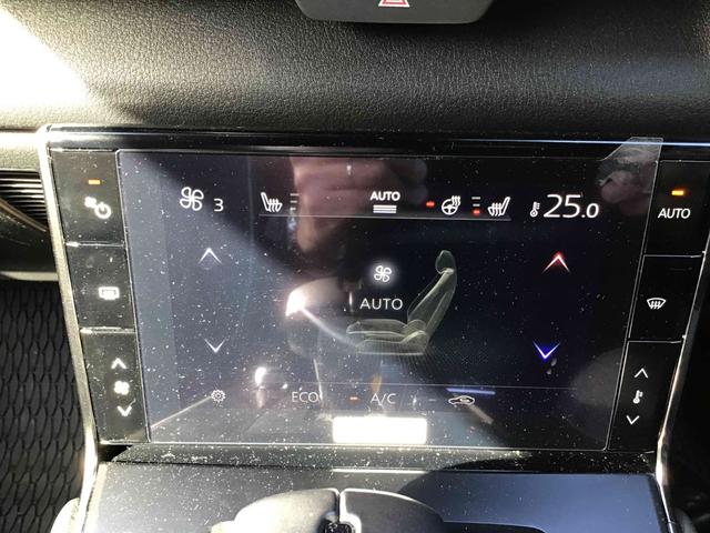 ＭＸ－３０ロータリーＥＶ ナチュラルモノトーン　ドライブレコーダー　全周囲カメラ　クリアランスソナー　レーダークルーズコントロール　レーンアシスト　パワーシート　衝突被害軽減システム　ＴＶ　オートマチックハイビーム　オートライト　ＬＥＤヘッドランプ（6枚目）