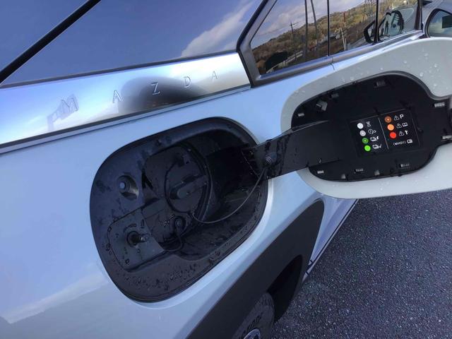 ＭＸ－３０ロータリーＥＶ ナチュラルモノトーン　ドライブレコーダー　全周囲カメラ　クリアランスソナー　レーダークルーズコントロール　レーンアシスト　パワーシート　衝突被害軽減システム　ＴＶ　オートマチックハイビーム　オートライト　ＬＥＤヘッドランプ（21枚目）