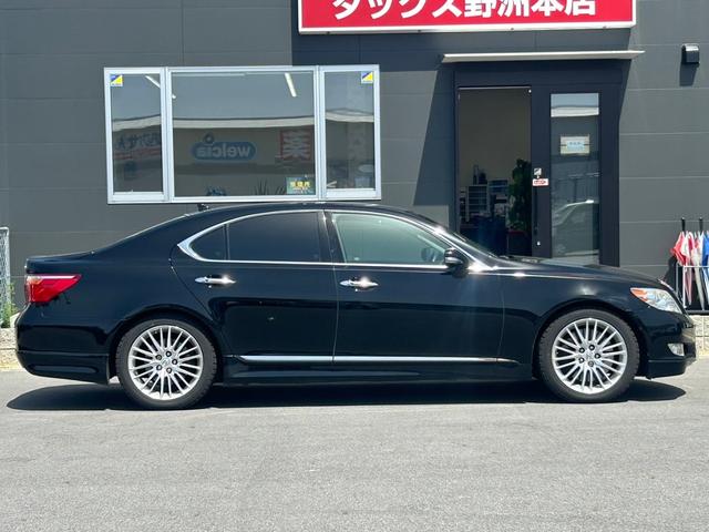 ＬＳ ＬＳ４６０　バージョンＳＺ　Ｉパッケージ　ユーザー買取　サンルーフ　レザーシート　純正ＨＤＤナビ　エアーシート　シートヒーター　バックカメラ　レーダークルーズ　パドルシフト　パワートランク　純正１９ＡＷ　ビルトインＥＴＣ　革巻ステア（31枚目）